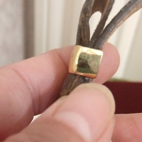 Louis Vuitton Monogram Bow Bracelet - Picture 12 of 12